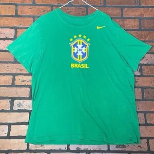Nike Men's 2XL Green Brazil National Team‎ Soccer CBF Shield Slim Fit Tee